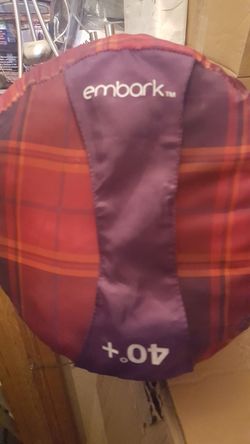 Embark 40 degree sleepong bag new