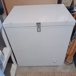 Frigidaire Chest Freezer
