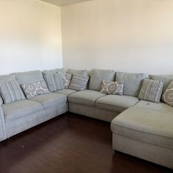Sectional Sofa 