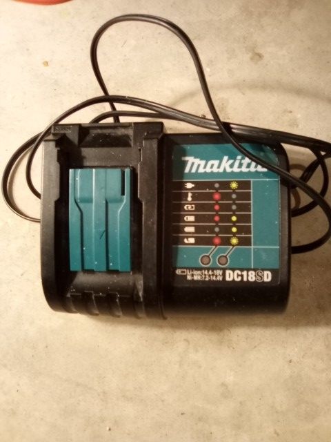 Makita Dc18sd Charger 15.00