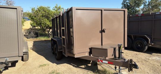 New Sissor hoist dump trailer 12 ft