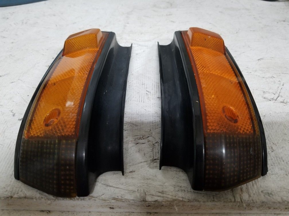 Kouki USDM AE86 Corner Lamps