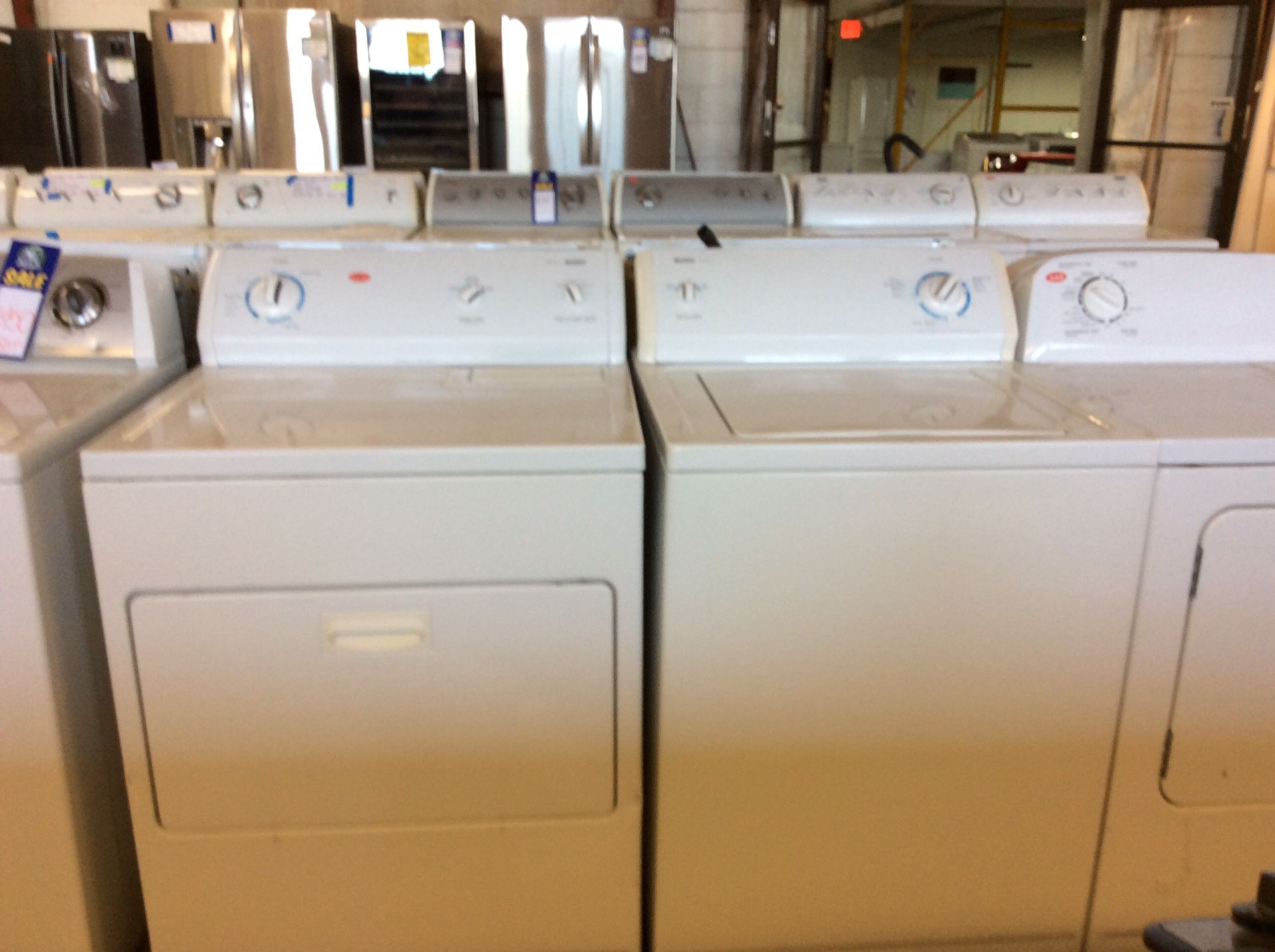 (Anoka KS) Kenmore Washer And Electric Dryer Set
