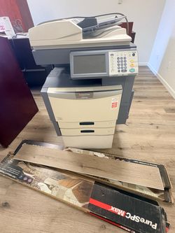Toshiba e-Studio 2330c Color Copier MFP