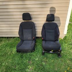 Dodge Charger Seat Set