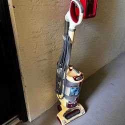 Vacuum Cleaning 