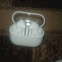 Samsung  Galaxy Ear Buds 3 
