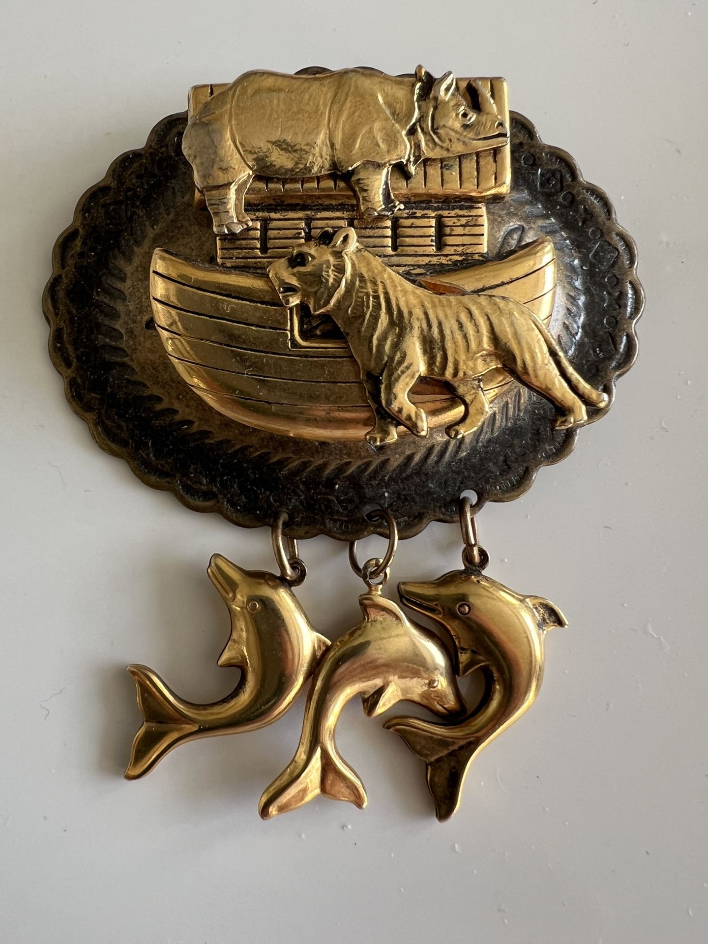 Gold Tone Vintage Noah’s Arc Brooch / Pin