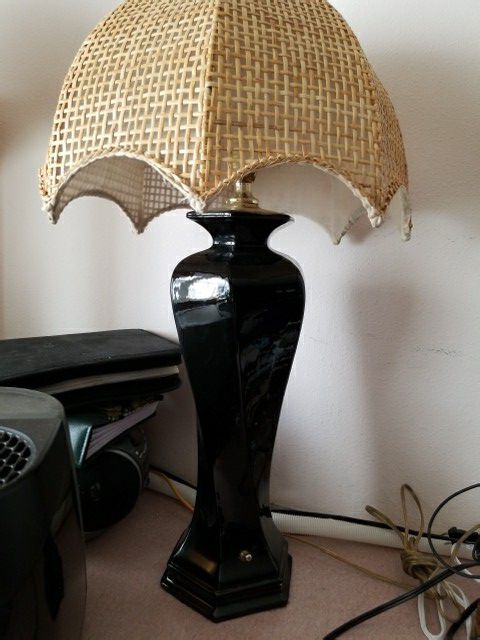 Nice lamp with wicker shade