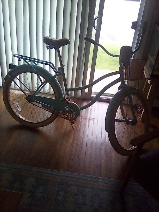 Huffy - Beach cruiser 