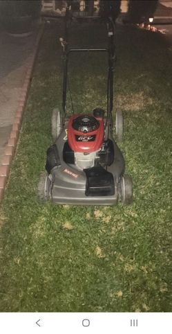 podadora de cesped  black max  ( lawn mover