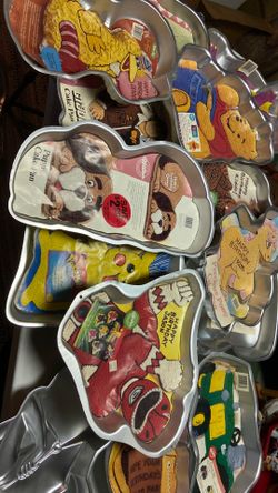 Vintage Wilton cake pans