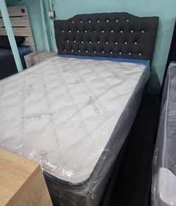 Queen Bed
