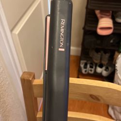 hair straightener  Remington 
