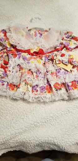 Baby dress size S