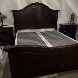 King size bed