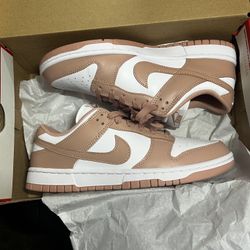 Nike Dunks
