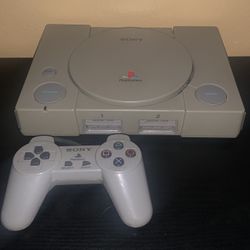 PlayStation 1 Video Game Bundle System Working