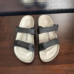 Brand New Sahara Birkenstock Women Sandals  