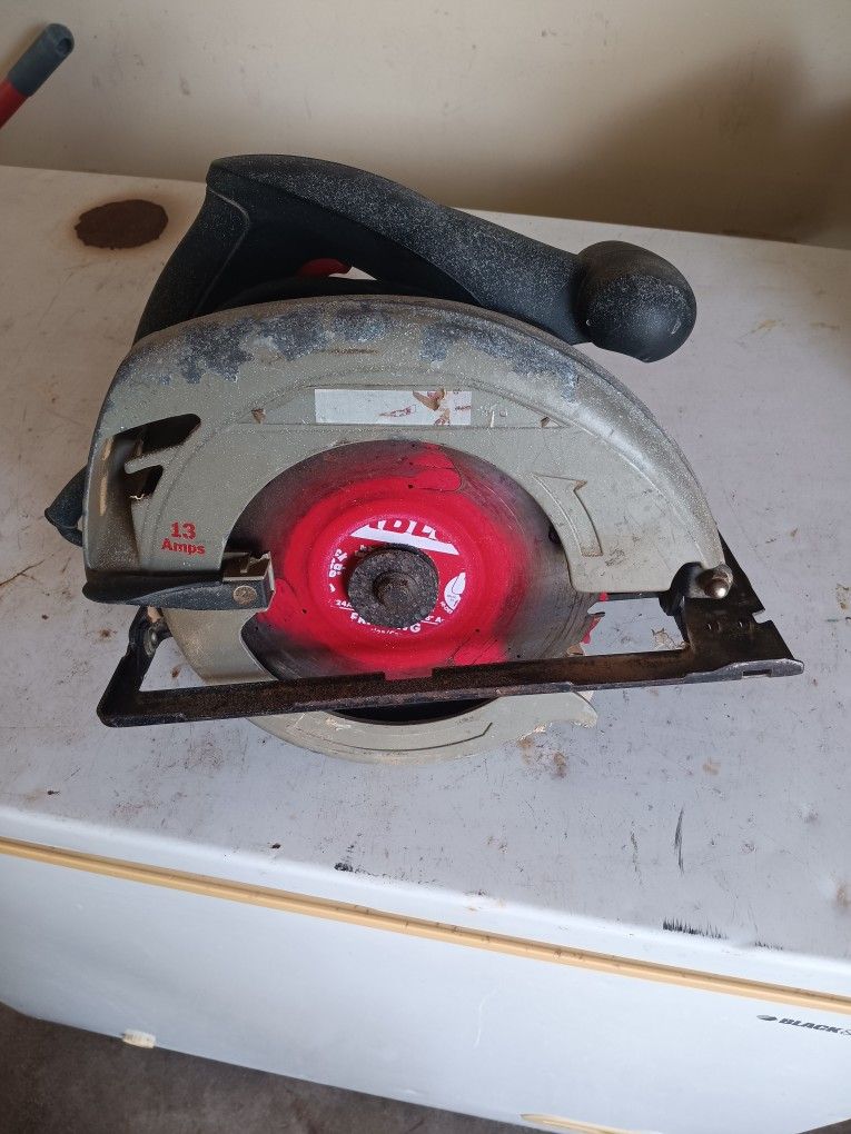 Skill Saw