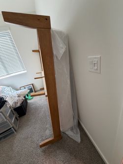 Queen mattress and platform bed frame