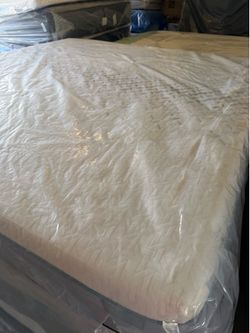 King size eastern euro nectar premier hybrid memory foam cooling Serta Sealy beautyrest black world class purple restore plus rejuvenate Tempurpedic S