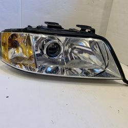 Headlight 2002 2003 2004 Audi A6 Sedan OEM Xenon HID w/Bulbs and Ballast