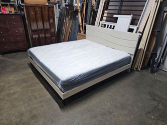 King bed and mattress