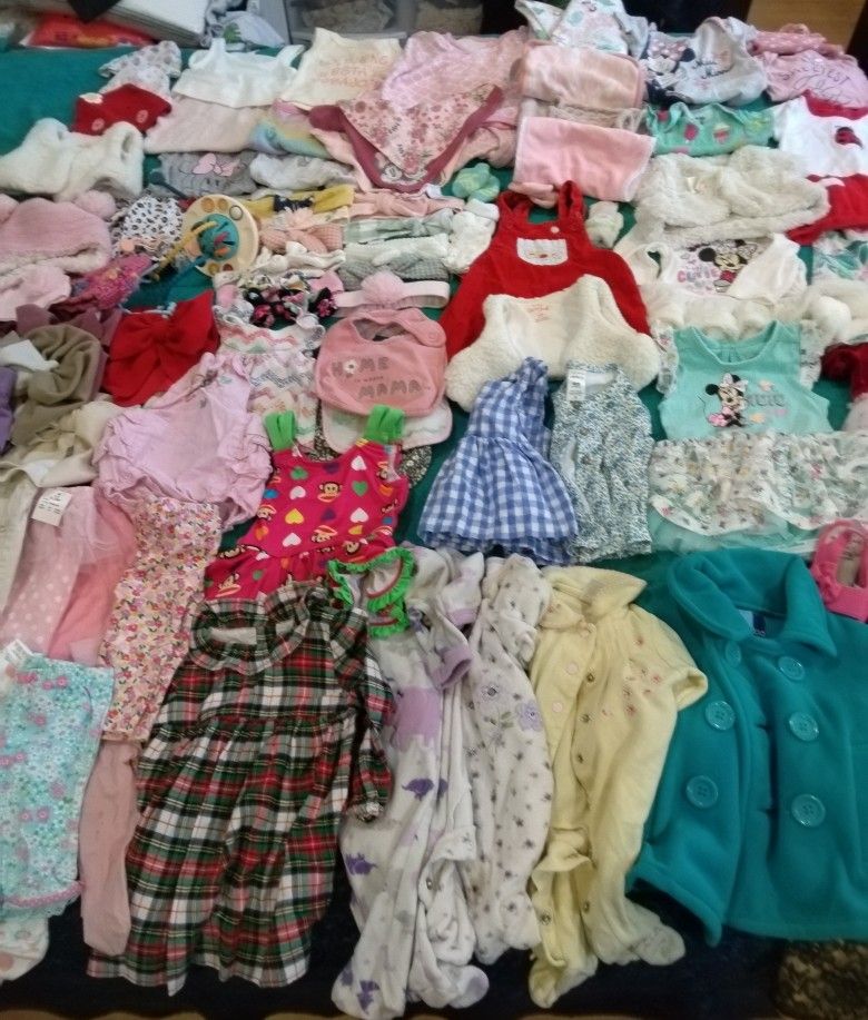 Clothes For Baby Girl Mix Of Size 0/33/6 6/12 83 Pieces Mix Of Everything Good Condition $45Obo 