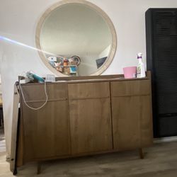 Table And Mirror 