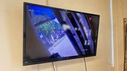 40” HD TV , TCL ,  W/Wall Mount