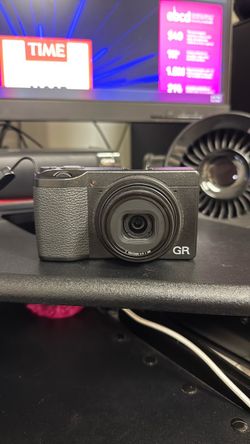 Ricoh GRIII HDF