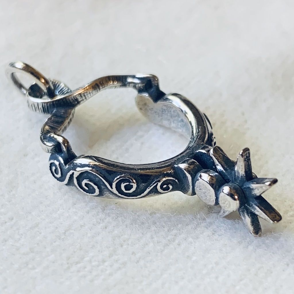 Brand New Retired James Avery Sterling Silver 925 Spur Charm - Moveable - Comes In Avery Box