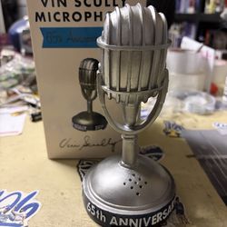 Vin Scully Talking   Microphone