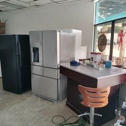 going out of business sale appliances furniture everything must go cheap