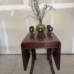 Drop Leaf Dining Table (Carolina Panel CO. 1949)