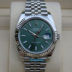 ROLEX 126334 DATEJUST 41MM WATCH MINT GREEN DIAL JUBILEE - T9881