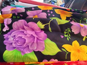 Se Vende Tela Nueva $2 La Yarda Hermosos Colores De Algodón 100% (contact info removed) Llámame 