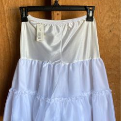 Girls underskirt, Size 7/8
