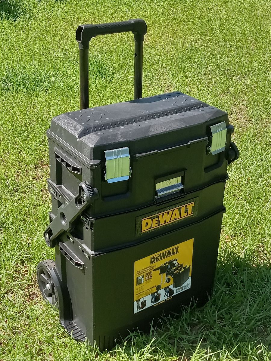 Dewalt Fold Out Tool Box On Wheels