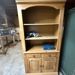 Antique Dressers And Drawers . 