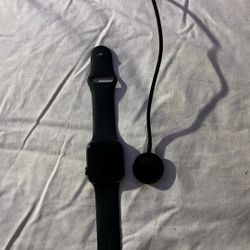 Apple Watch *Locked