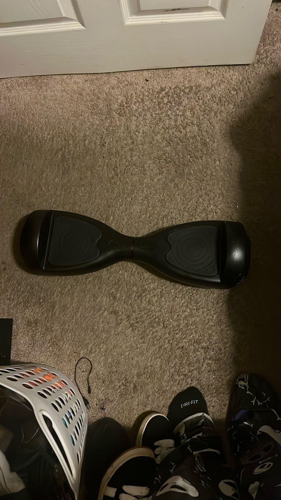 Gotrax Hover Board UBlack. I Used Once And Don’t Like It As A Gift. UP FOR ALL NEOGOTIAON