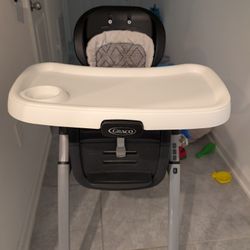 Graco DuoDiner DLX 6-in-1 Highchair, Mathis
