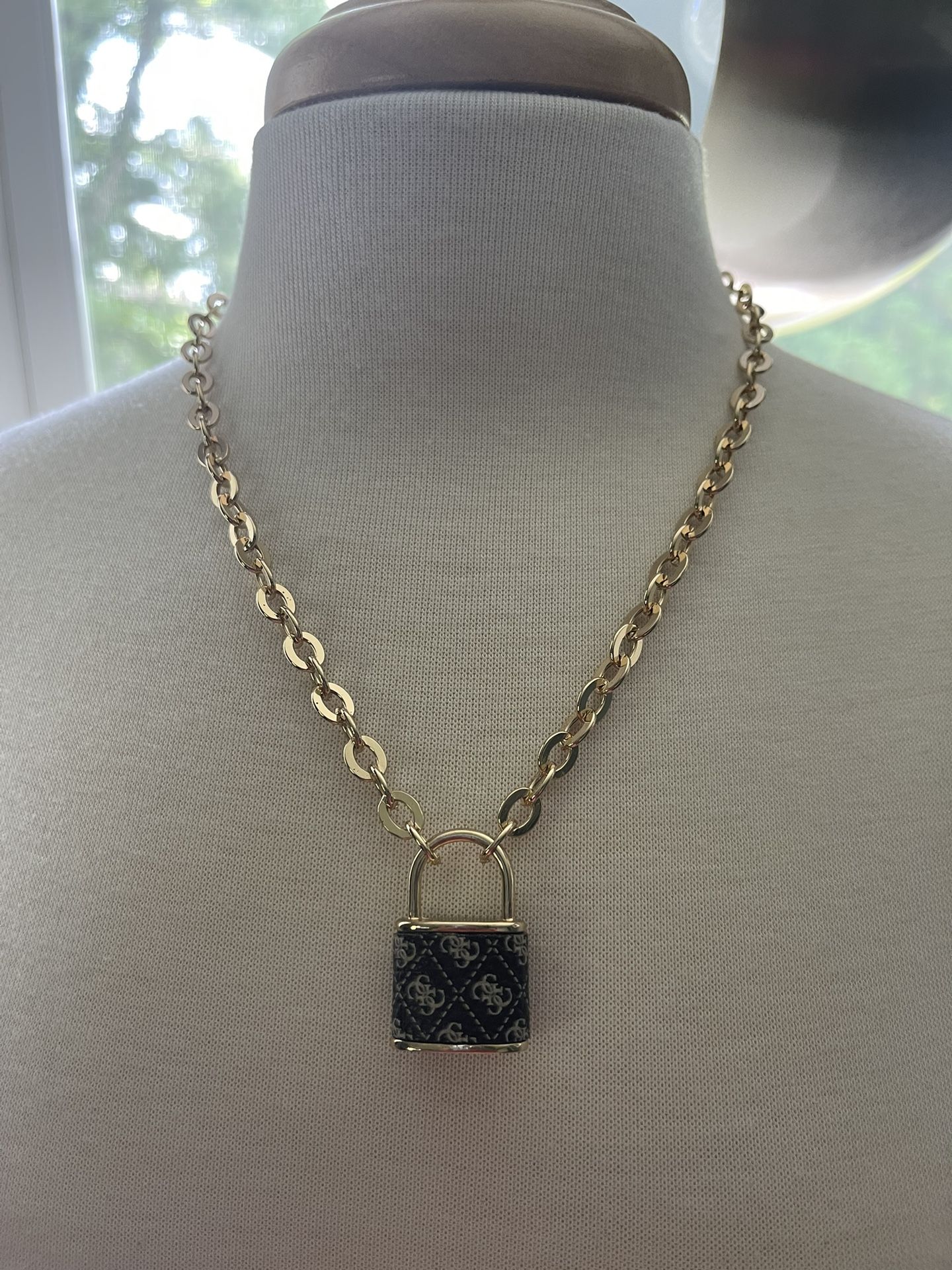 Brand New Gold Chain With Locket