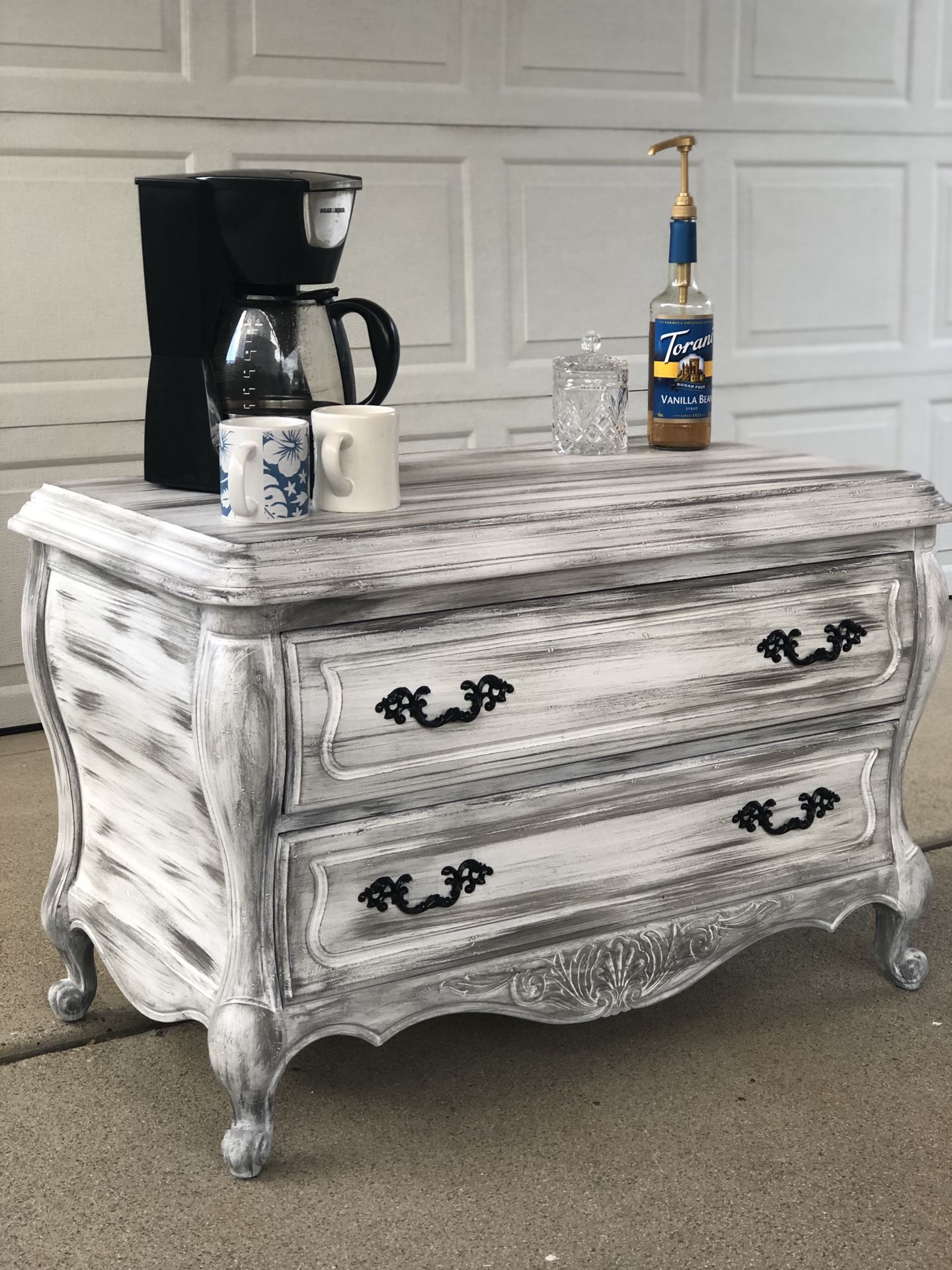 Coffee bar / end table