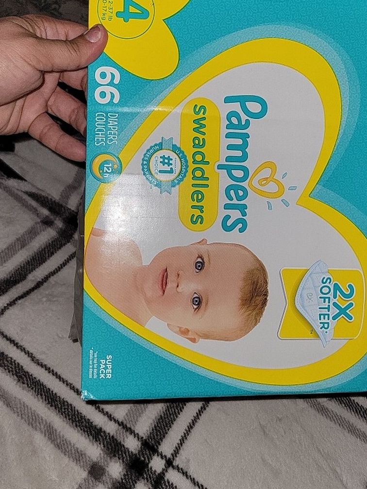 Pampers Swaddlers Size 4 Opened But 1 Didn't Fit My Son Anymore