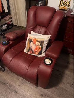 Electric Recliner w/ Headrest