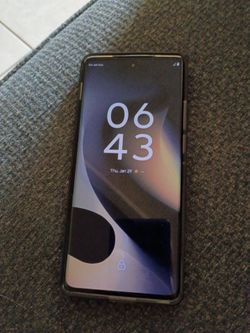 Now call phone  work good and Motorola  edge    256GB  Metro PCS