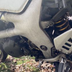 2001 Suzuki SV650-needs work